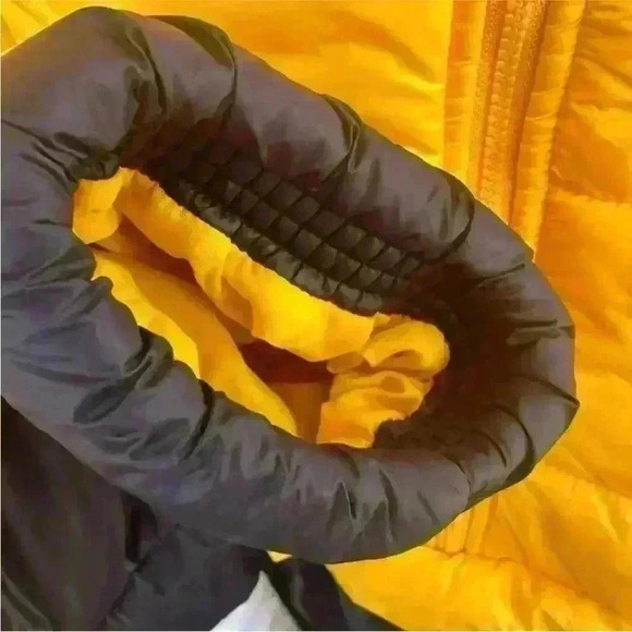 Puma X Scuderia Ferrari Yellow/Black Lightweight Padded Race Jacket Large NWOT! - Picture 9 of 16